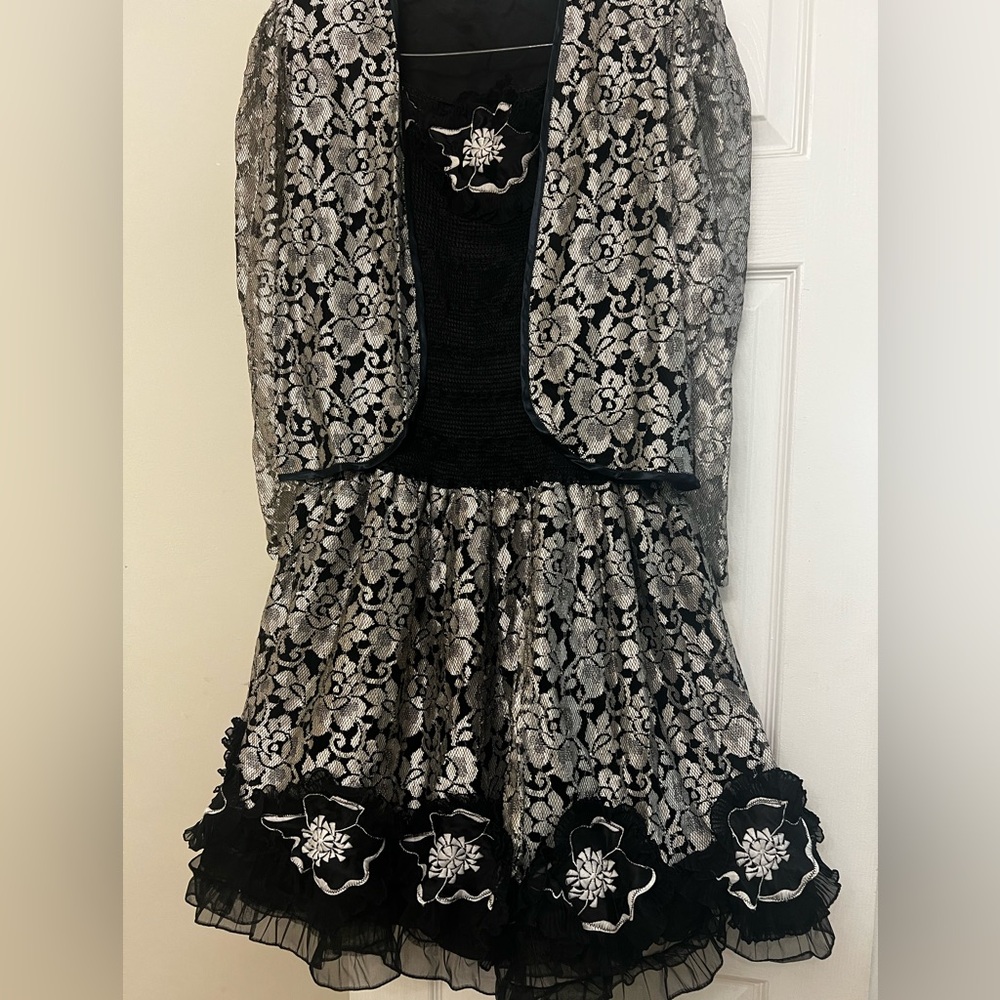 Elegant Black and White Lace Dress in